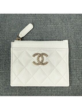 CHANEL CC caviar leather square zippy card holder FIRM price